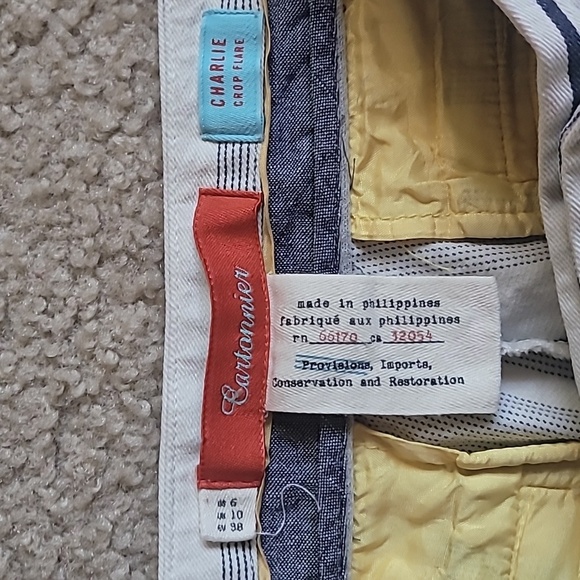 Anthropologie Cartonnier Charlie Crop Flare Pant. Size 6. Navy and White. - Picture 3 of 9